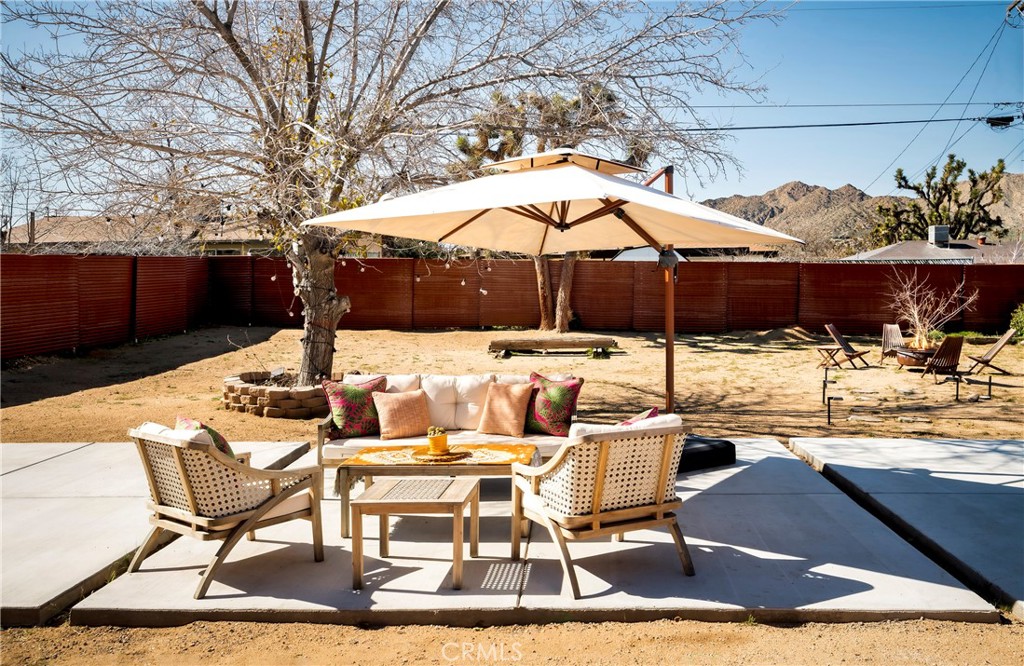 7566 Shawnee Trail Yucca Valley, CA 92284 - Photo 21 of 28 a view of outdoor space yard deck and patio