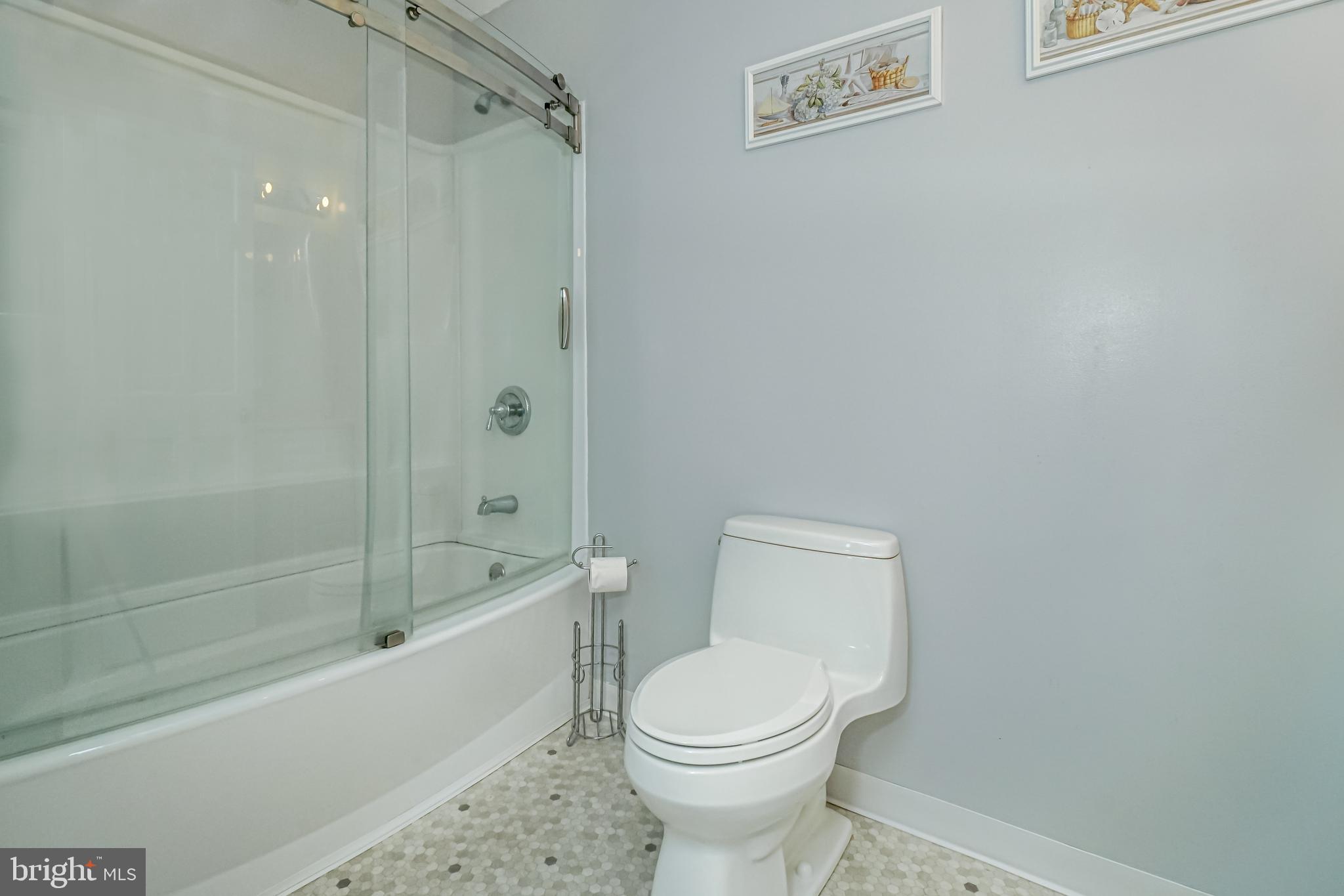 37 Blake Road Elkton, MD 21921 - Photo 19 of 41 Hall Full Bathroom