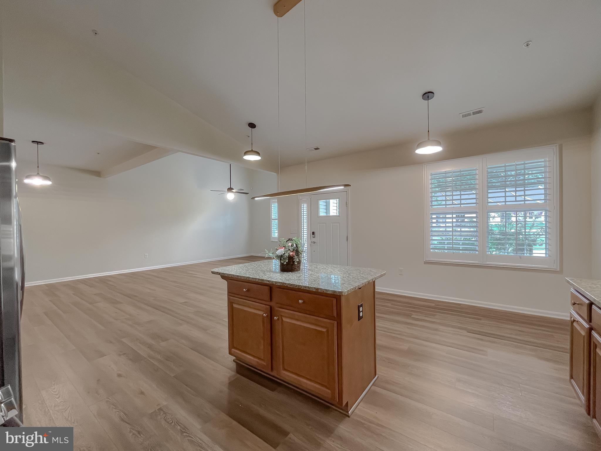 44140 Outrigger Way California, MD 20619 - Photo 11 of 36 Island with storage