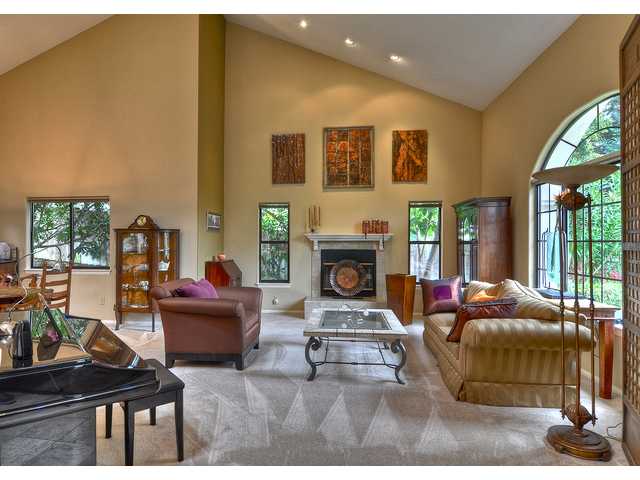 310 Cole Ranch Road Encinitas, CA 92024 - Photo 4 of 25