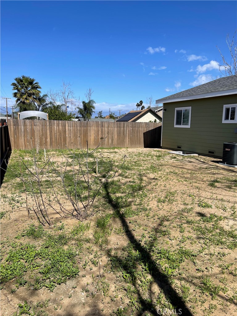 2643 Orange Street Riverside, CA 92501 - Photo 6 of 22 a view of a house with a yard