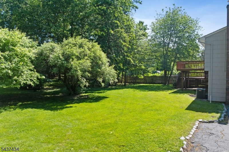 244 Malapardis Road Cedar Knolls, NJ 07927 - Photo 22 of 32