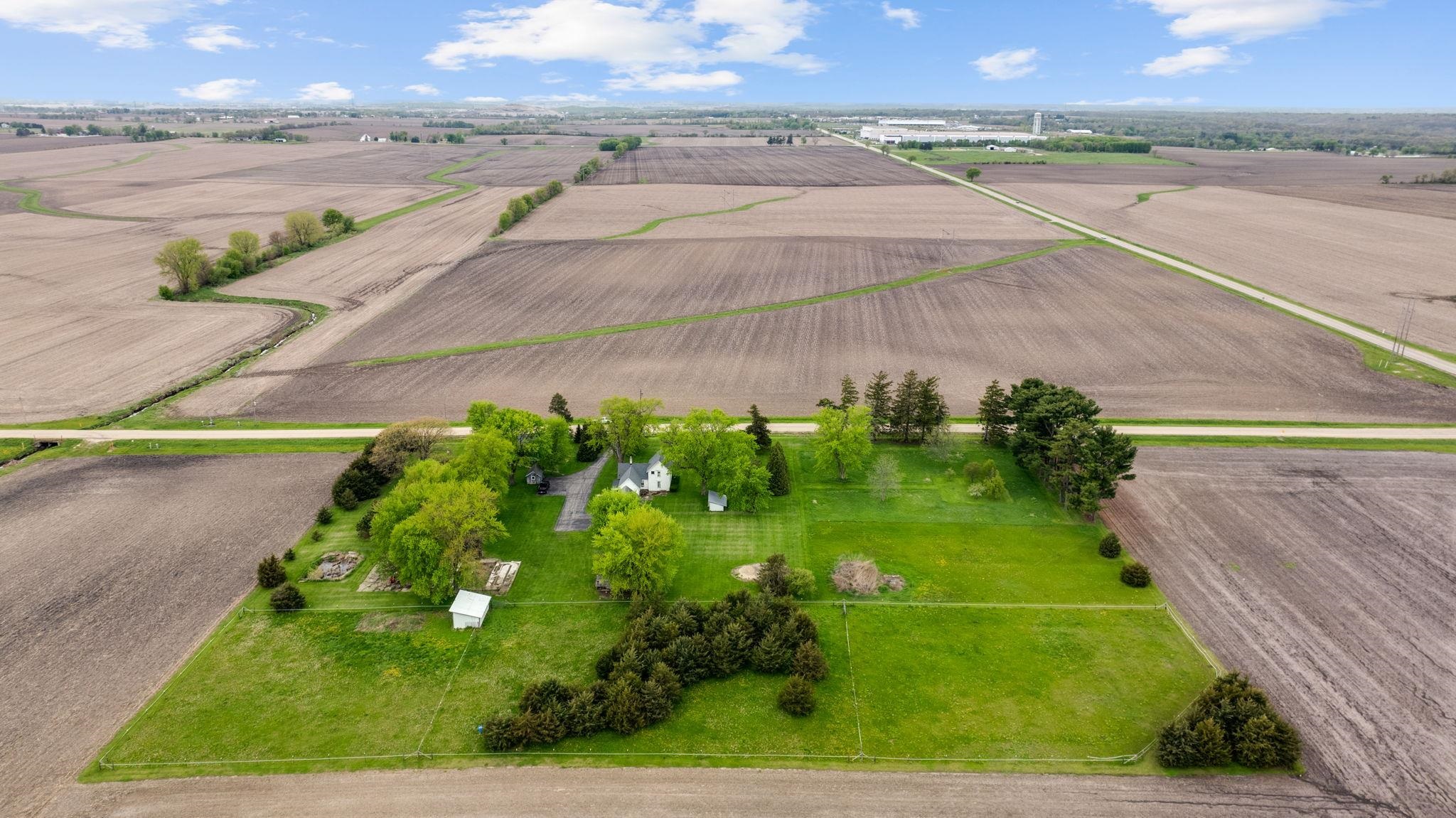 8162 South Perryville Road Cherry Valley, IL 61016 - Photo 32 of 43 Gallery Image 32