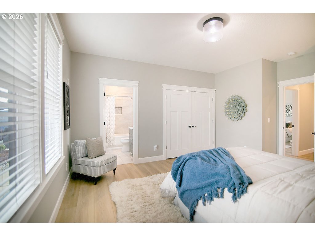 302 Waters Road Castle Rock, WA 98611 - Photo 26 of 48 Bedroom
