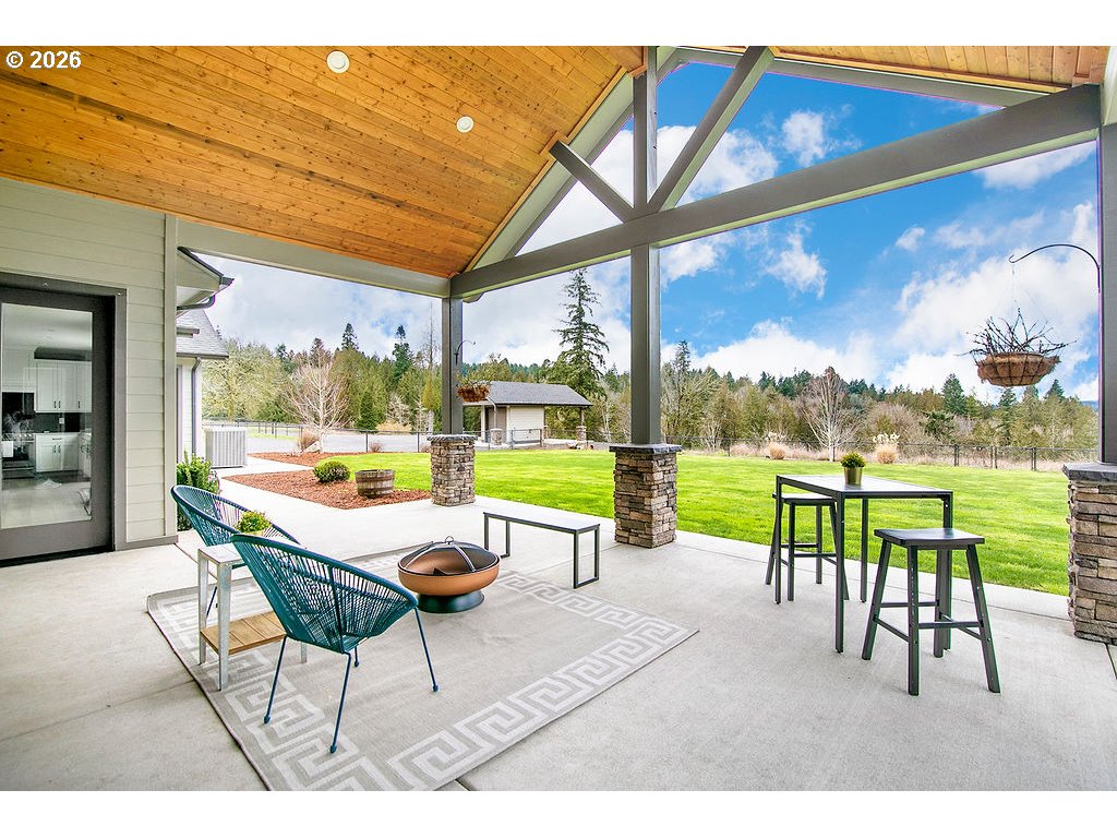302 Waters Road Castle Rock, WA 98611 - Photo 29 of 48 Covered Patio