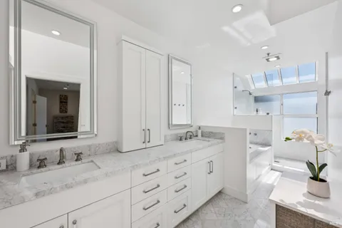 $3,487,000 | 309 Paradise Drive, Tiburon, CA 94920