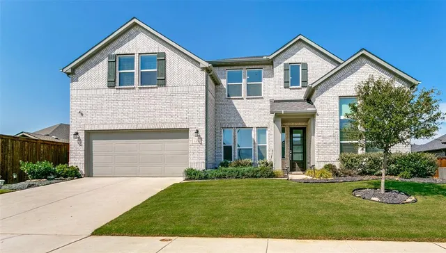 $529,900 | 1436 Eagle Feather Way, Fort Worth, TX 76052