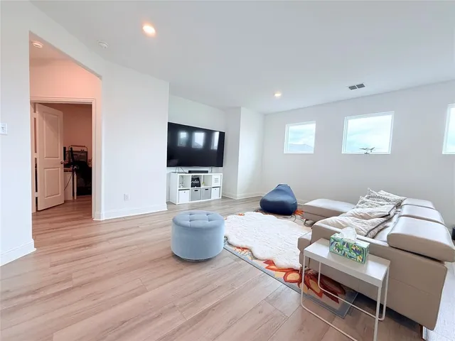 $529,900 | 1436 Eagle Feather Way, Fort Worth, TX 76052