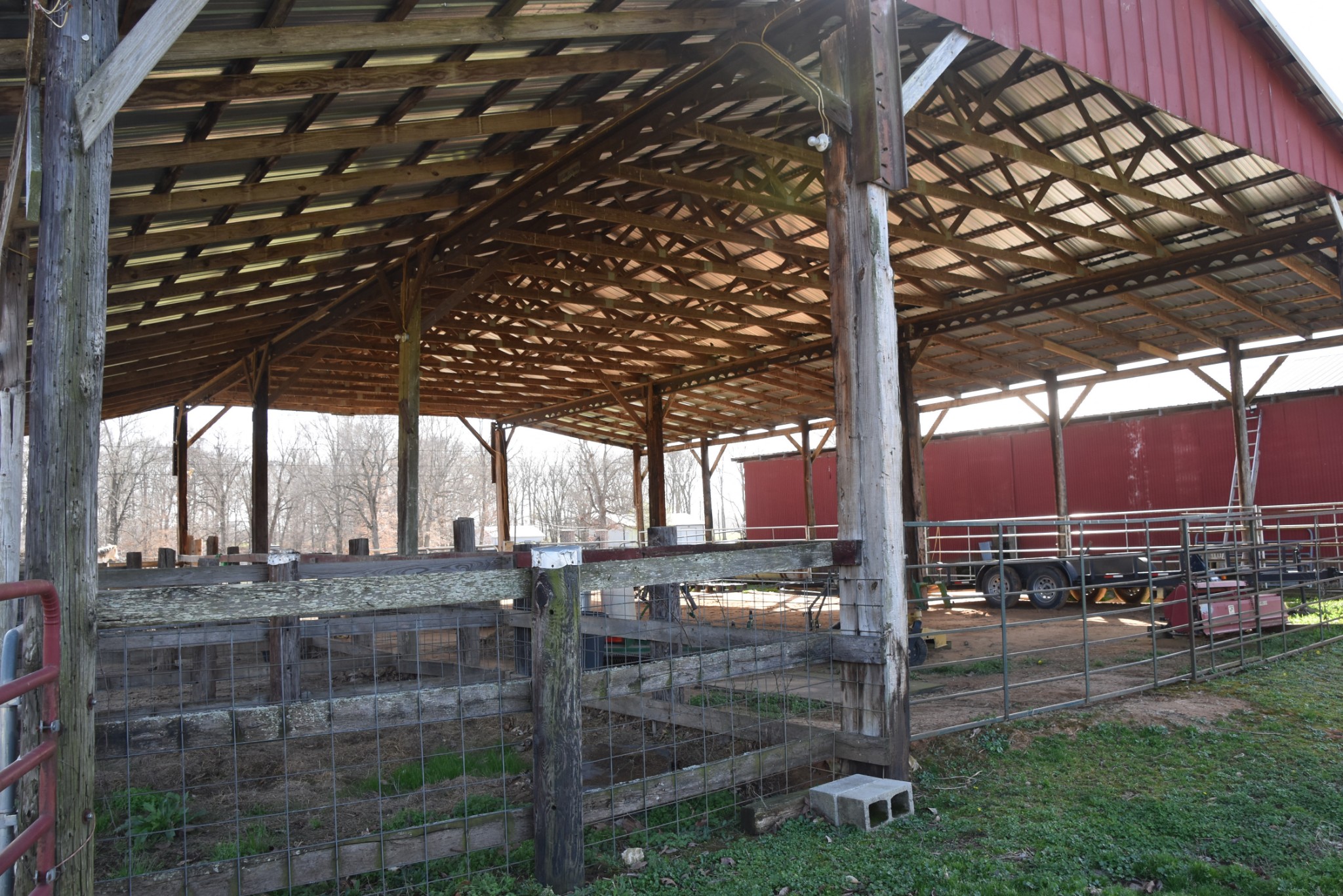 407 McLeary Road Jackson, TN 38305 - Photo 28 of 42 a view of a yard with table and chairs