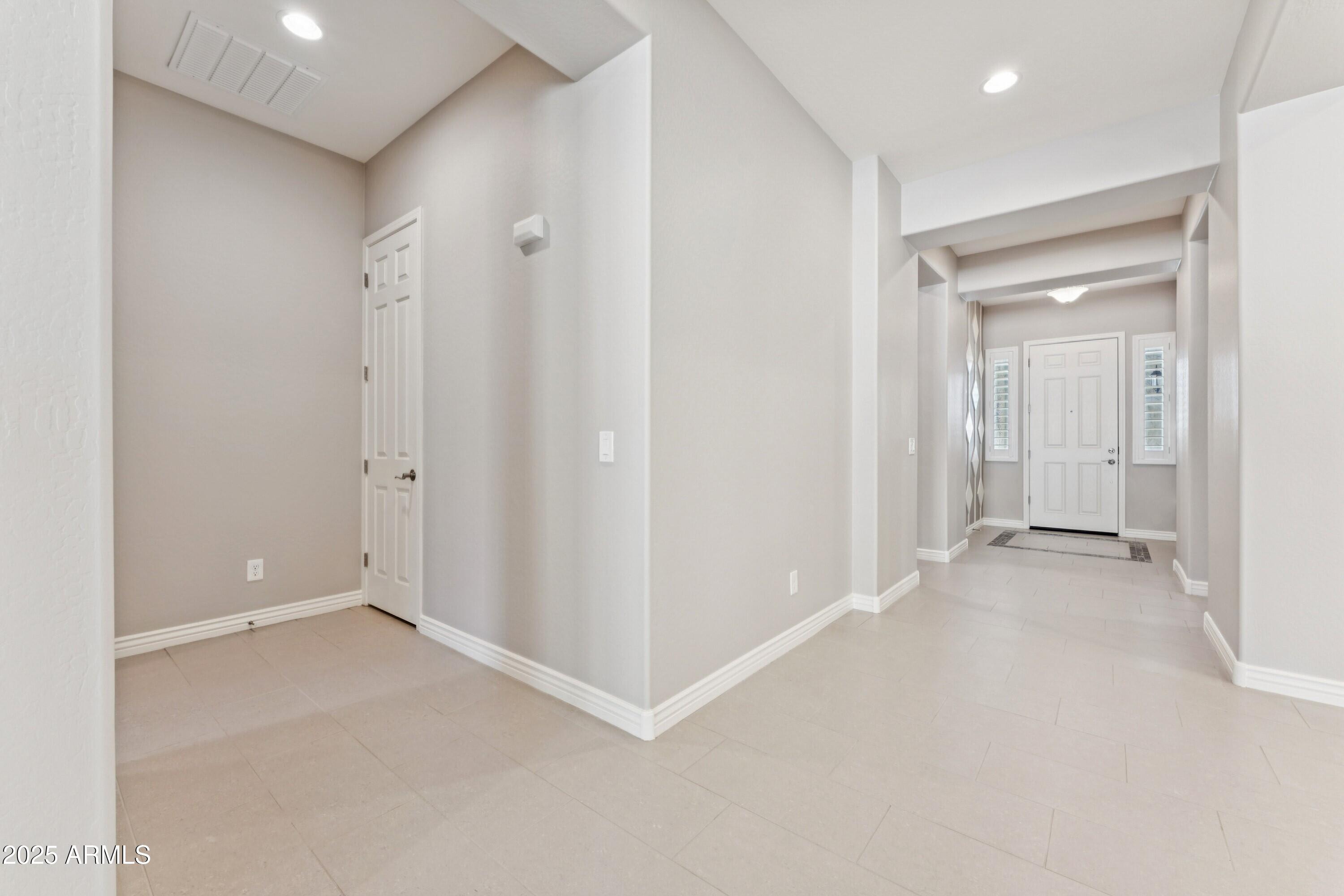 9916 West Redbird Road Peoria, AZ 85383 - Photo 25 of 96 Hallway, Alt View