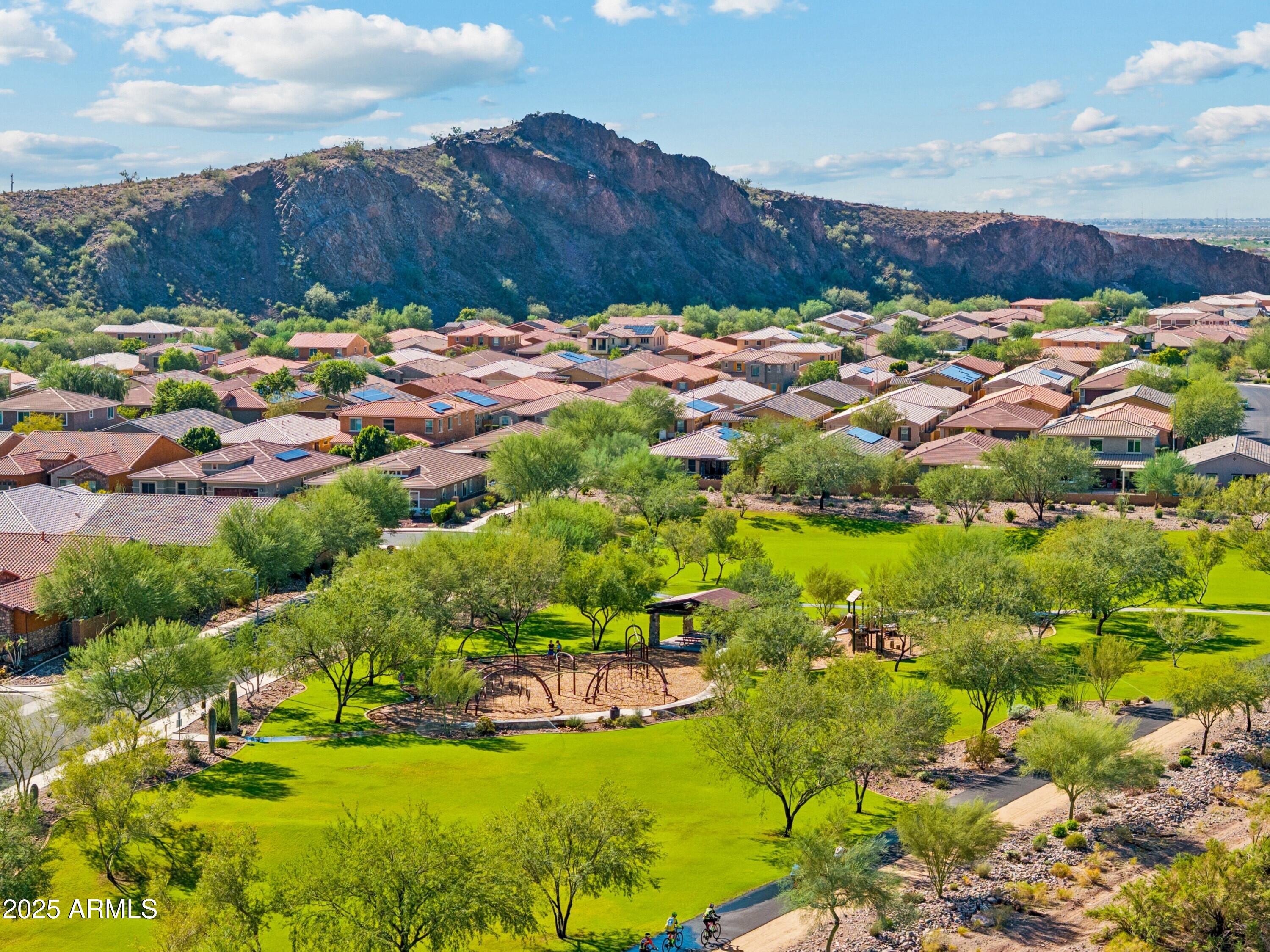 9916 West Redbird Road Peoria, AZ 85383 - Photo 45 of 96 a view of a city
