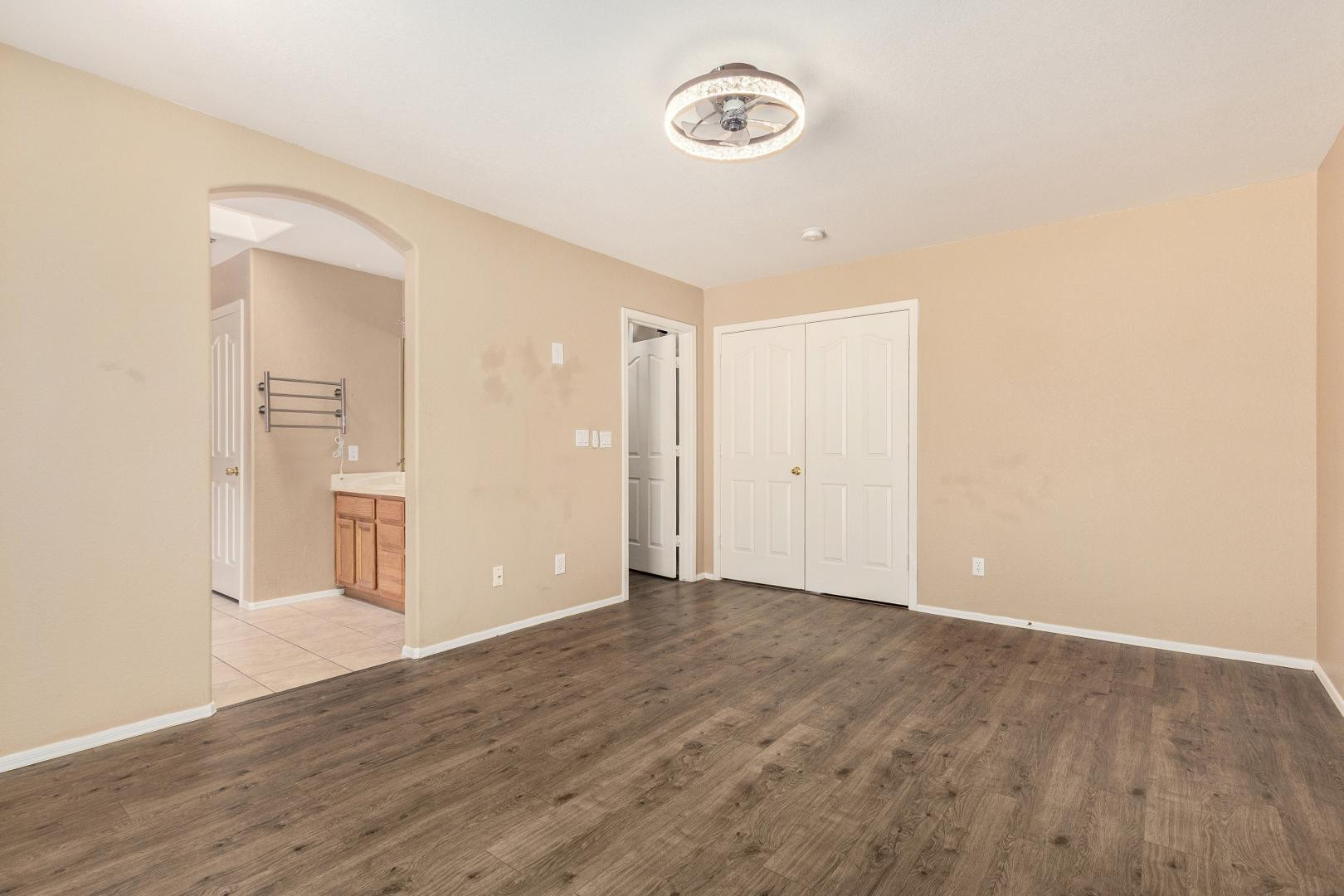 2412 East Wescott Drive Phoenix, AZ 85050 - Photo 16 of 26 Photo #16