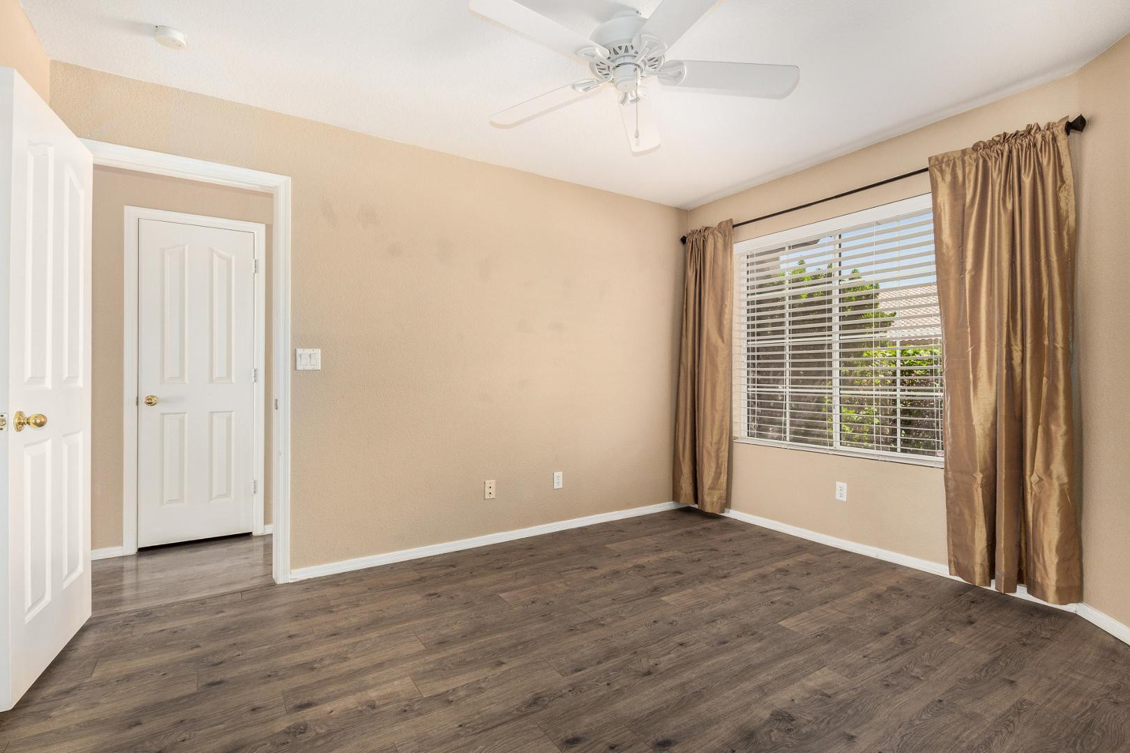 2412 East Wescott Drive Phoenix, AZ 85050 - Photo 19 of 26 Photo #19