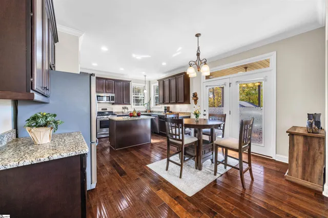 $540,000 | 10 Meadowgold Lane, Greer, SC 29651