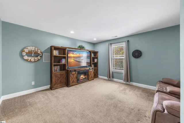 $540,000 | 10 Meadowgold Lane, Greer, SC 29651