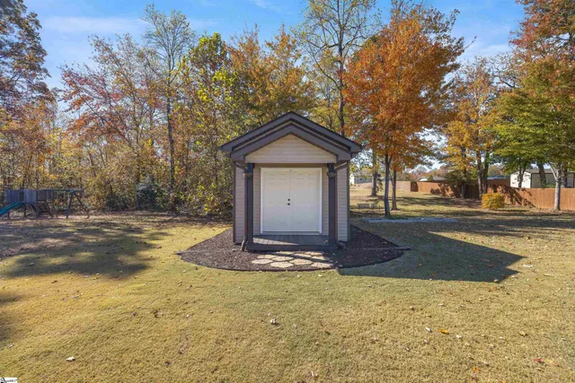 $540,000 | 10 Meadowgold Lane, Greer, SC 29651