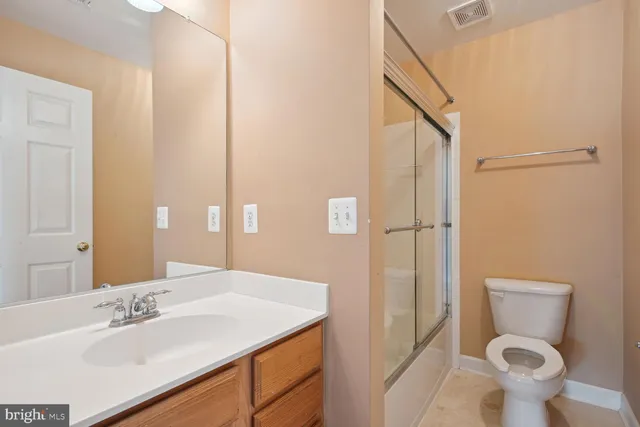 $3,300 | 41823 Progress Terrace, Aldie, VA 20105