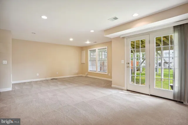 $3,300 | 41823 Progress Terrace, Aldie, VA 20105