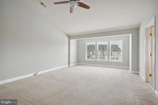 $3,300 | 41823 Progress Terrace, Aldie, VA 20105