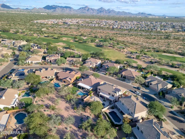 $1,249,000 | 5548 East Via Montoya Drive, Phoenix, AZ 85054