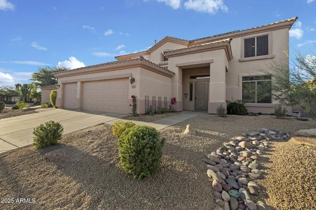 $1,249,000 | 5548 East Via Montoya Drive, Phoenix, AZ 85054