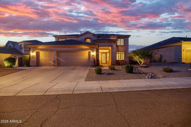 $1,249,000 | 5548 East Via Montoya Drive, Phoenix, AZ 85054