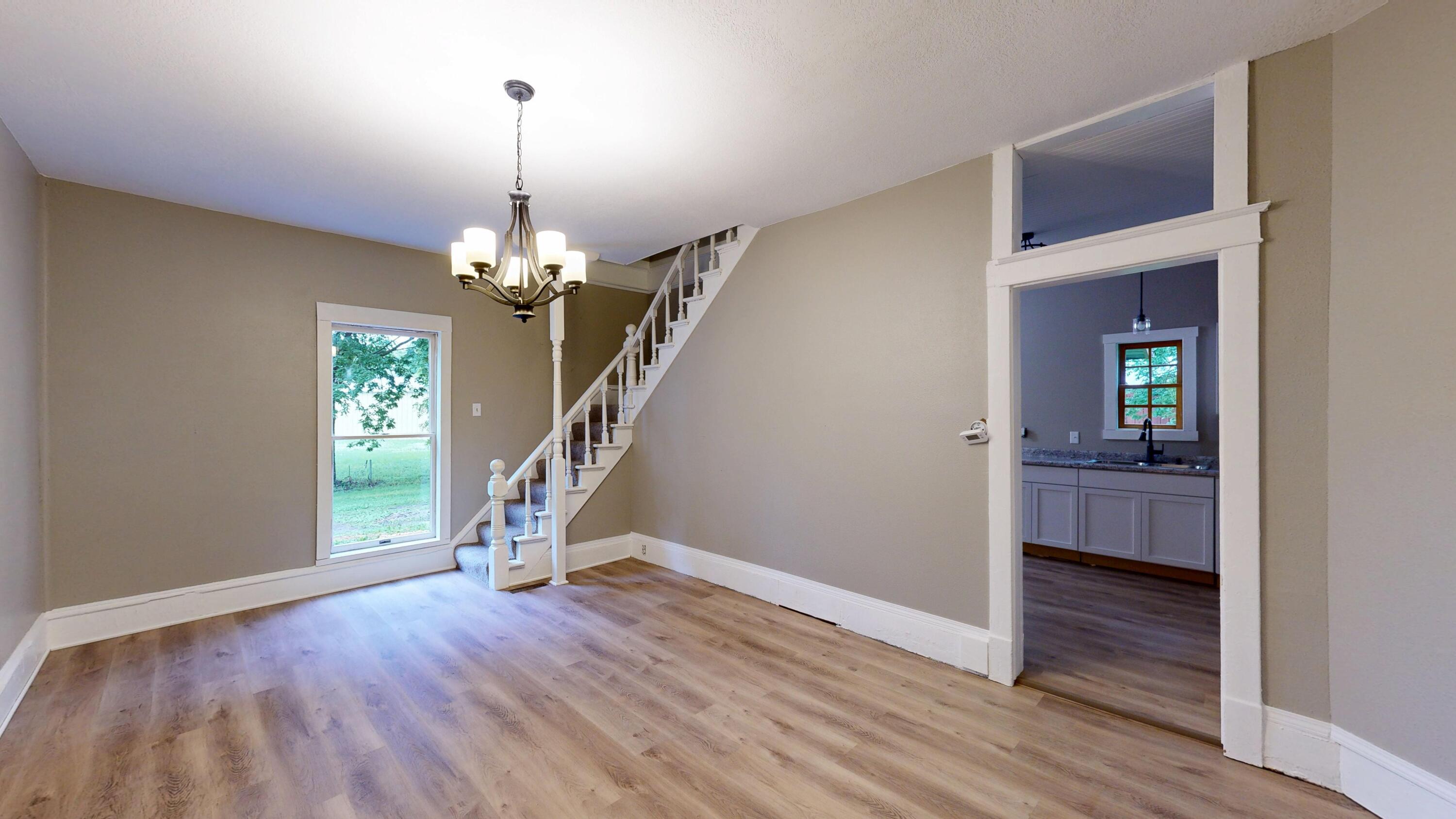 709 Wolcott Street Sparta, WI 54656 - Photo 6 of 38 Dining Room