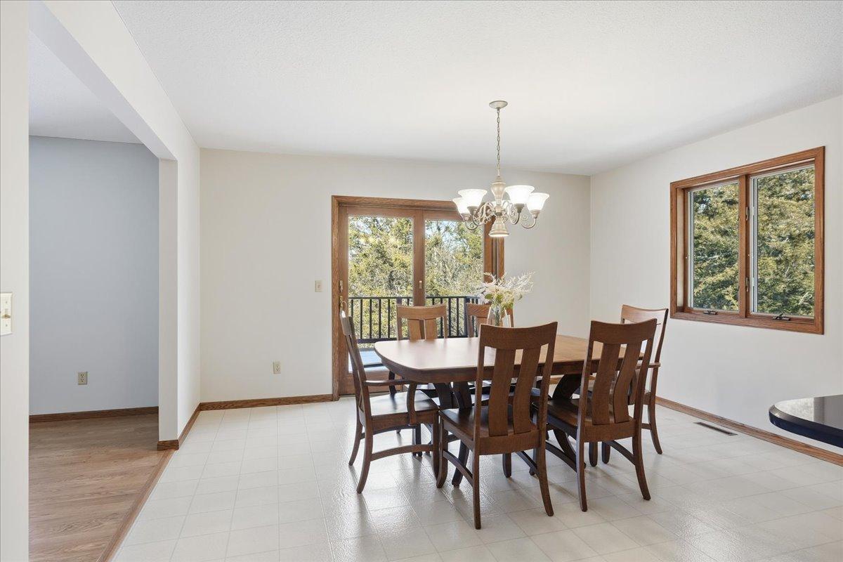 1072 Buck Ridge Hudson, WI 54016 - Photo 8 of 22