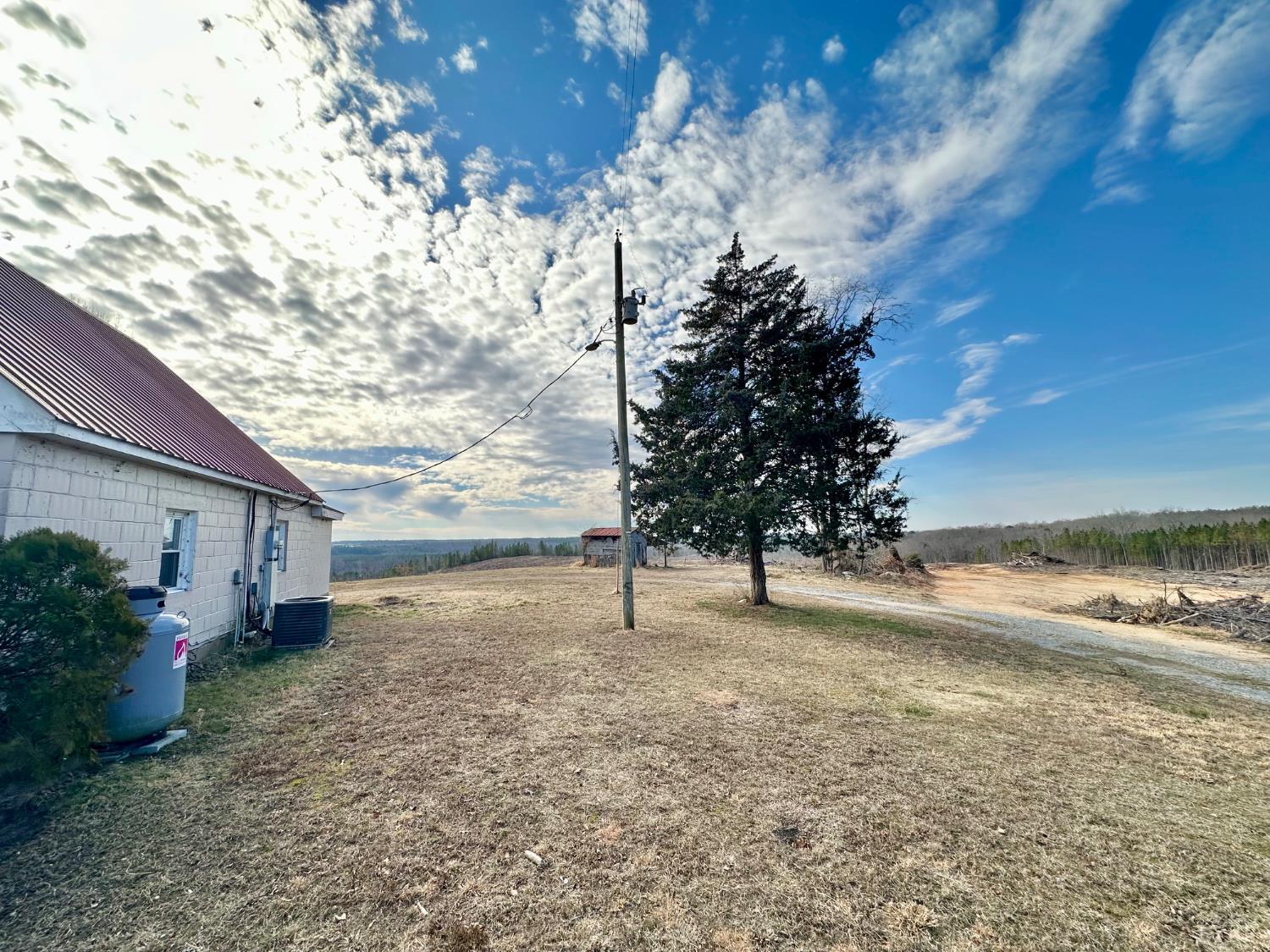 2269 McIver Ferry Road Gladys, VA 24554 - Photo 11 of 42