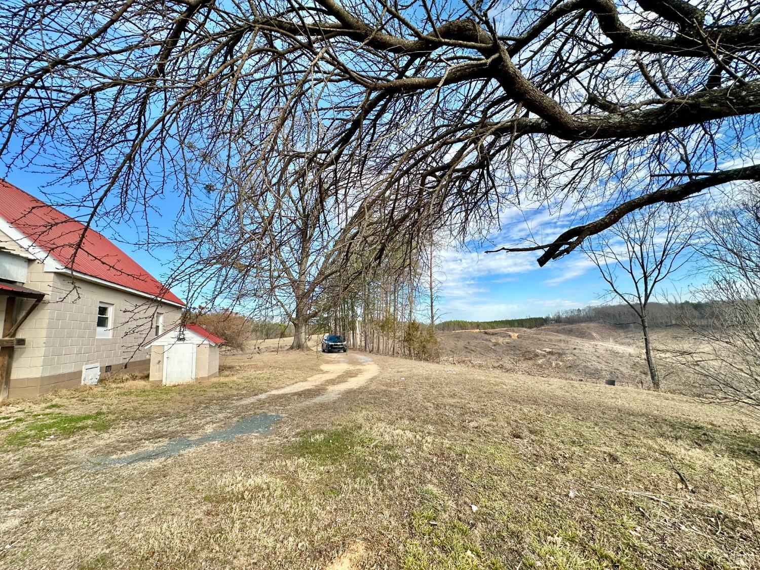 2269 McIver Ferry Road Gladys, VA 24554 - Photo 16 of 42