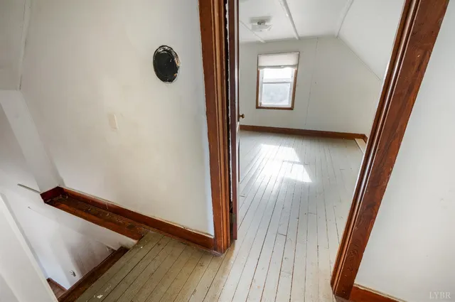 $179,900 | 2269 McIver Ferry Road, Gladys, VA 24554