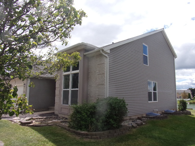 1225 Lodge Pole Lane Normal, IL 61761 - Photo 3 of 20