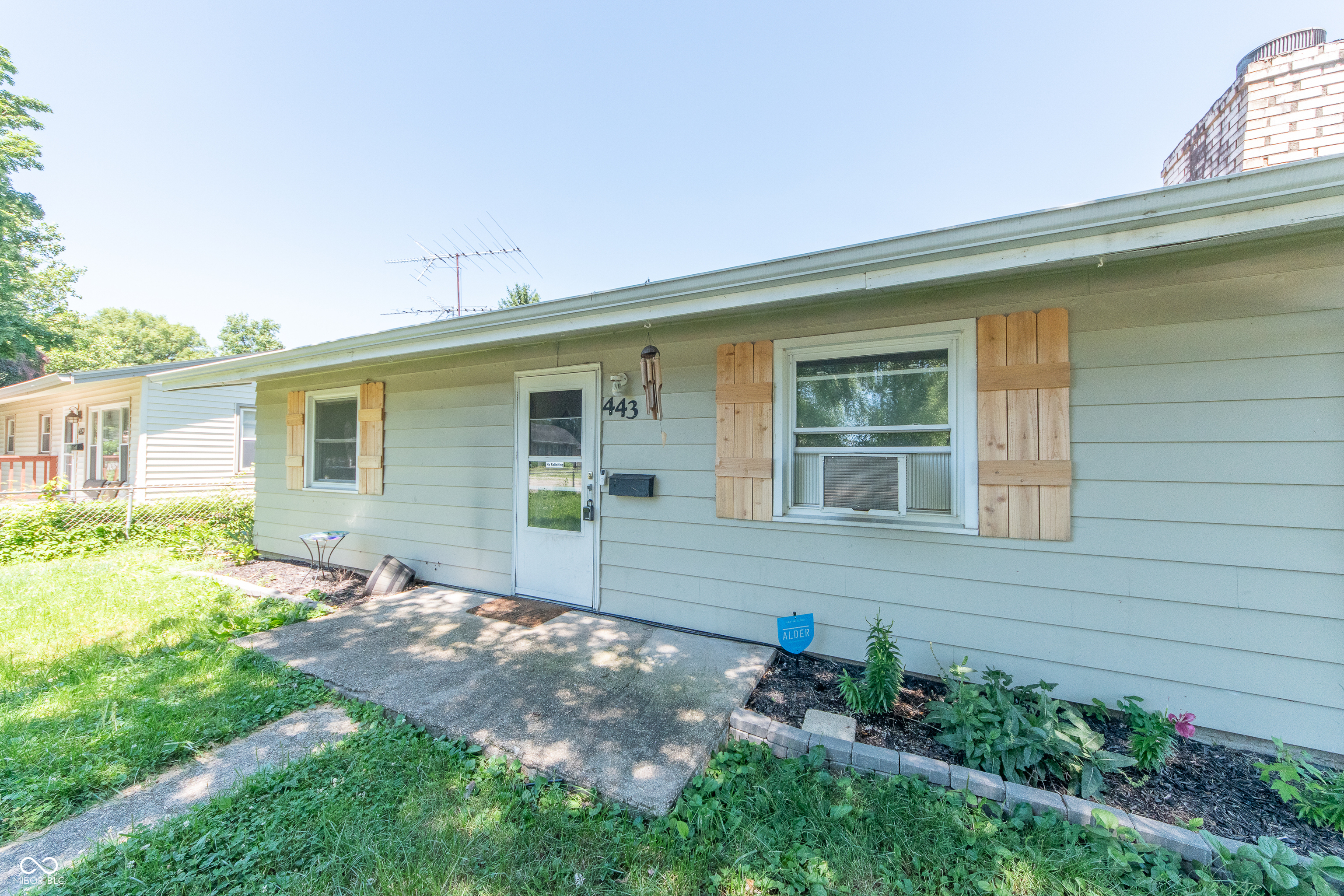 443 Cleveland Street Columbus, IN 47201 - Photo 12 of 16