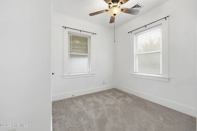 $260,000 | 102 West Maple Street, Gatesville, NC 27938