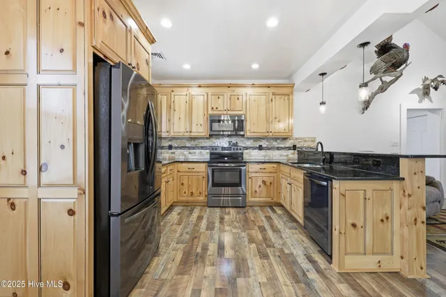 $260,000 | 102 West Maple Street, Gatesville, NC 27938