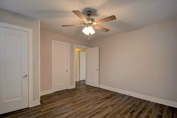 $1,700 | 1707 East B E Main Street, Kerrville, TX 78028