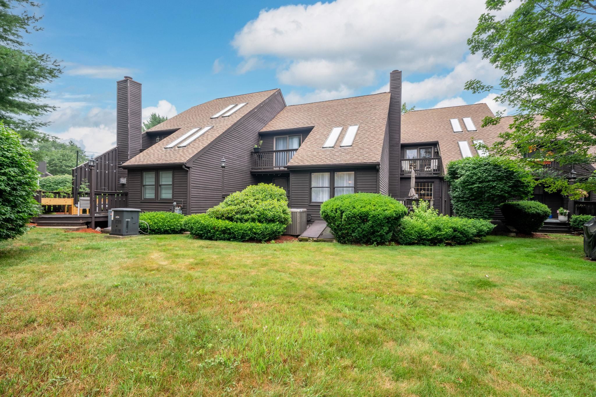 26 Stacey Circle Windham, NH 03087 - Photo 1 of 35 Gallery Image 1