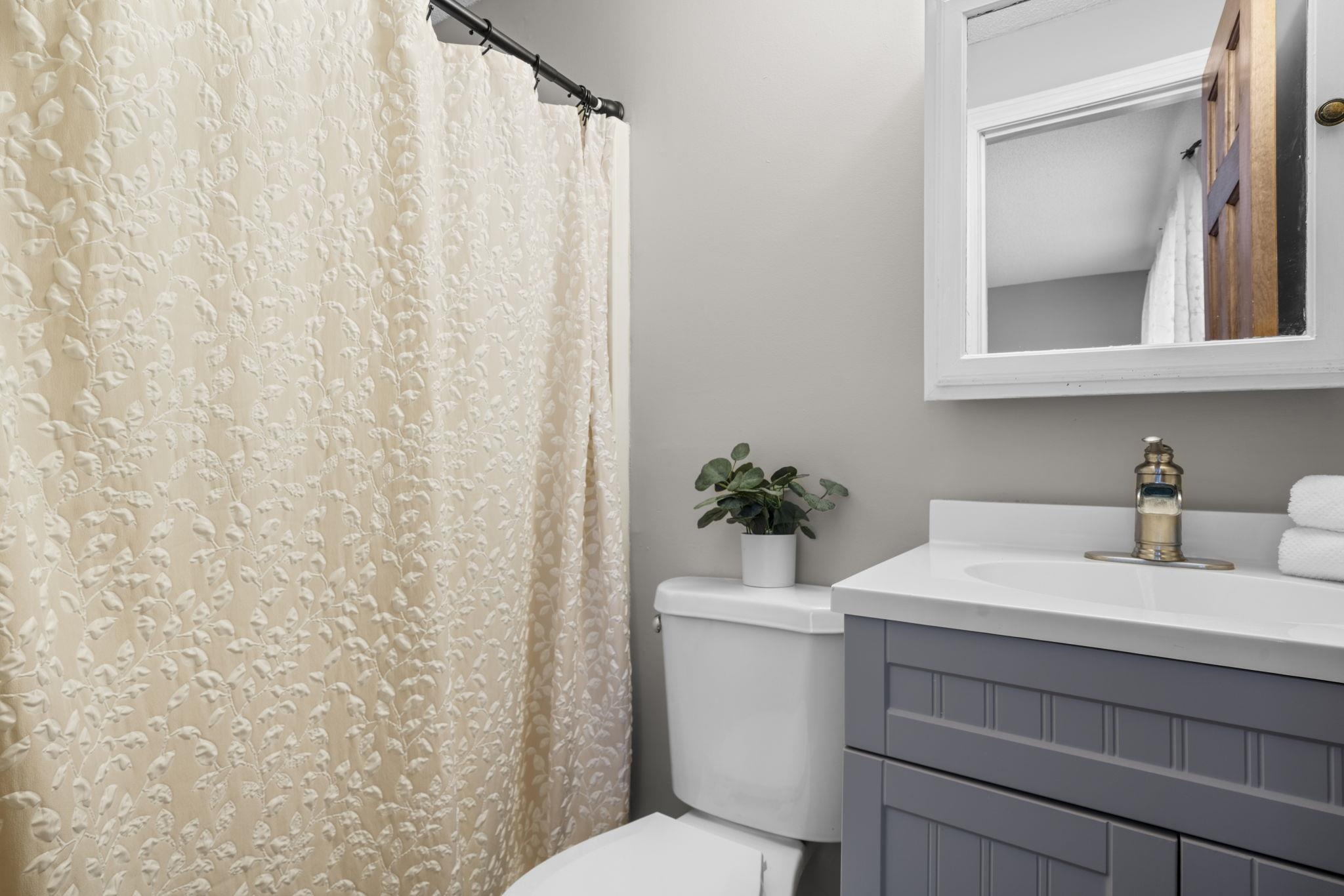 26 Stacey Circle Windham, NH 03087 - Photo 31 of 35 Gallery Image 31