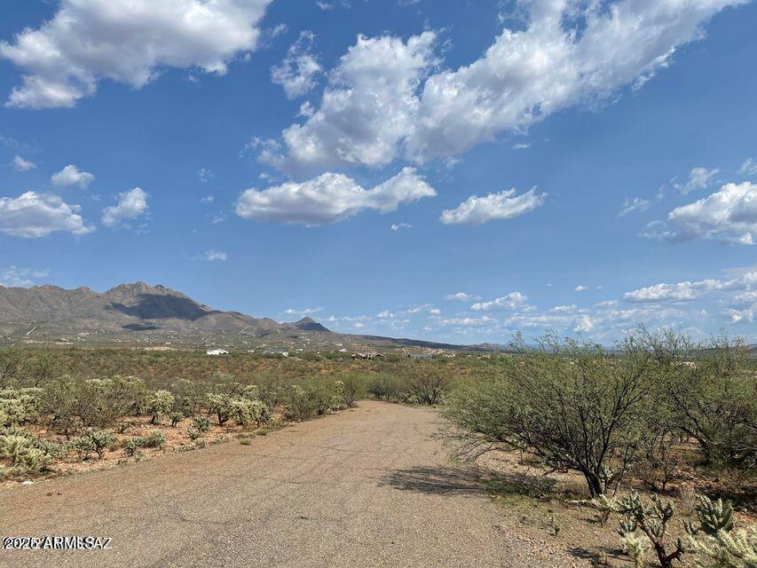 2041 Birch Court, Unit 43 Rio Rico, AZ 85648 - Photo 3 of 4 20220812101811528719000000-o