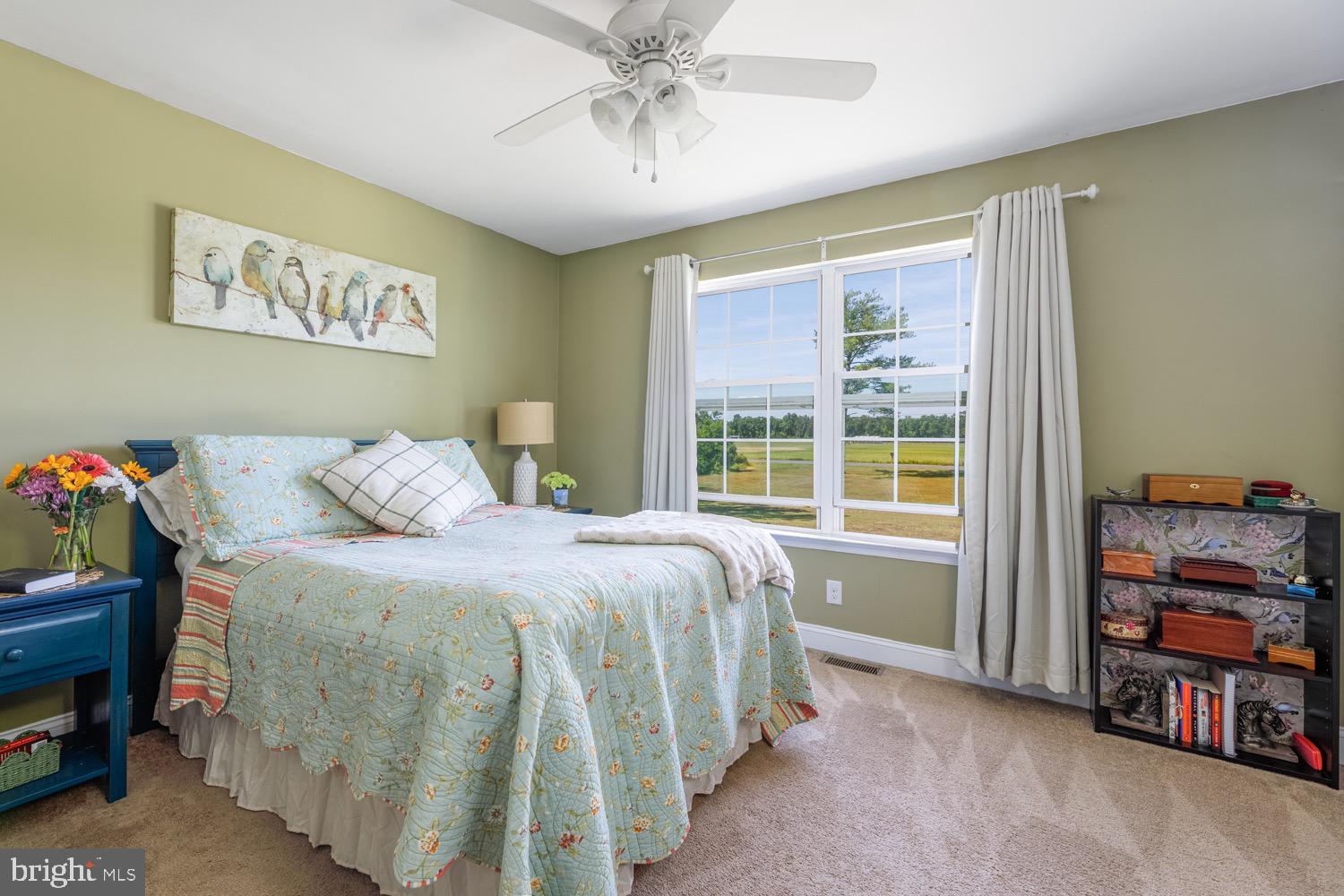 1672 Weymouth Road Vineland, NJ 08360 - Photo 37 of 45 Second bedroom