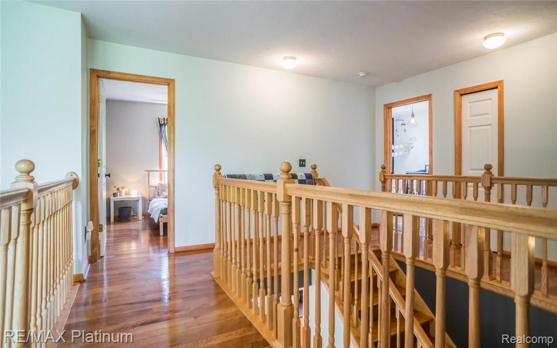 4501 Bentley Lake Road Howell, MI 48843 - Photo 15 of 40 15.jpg