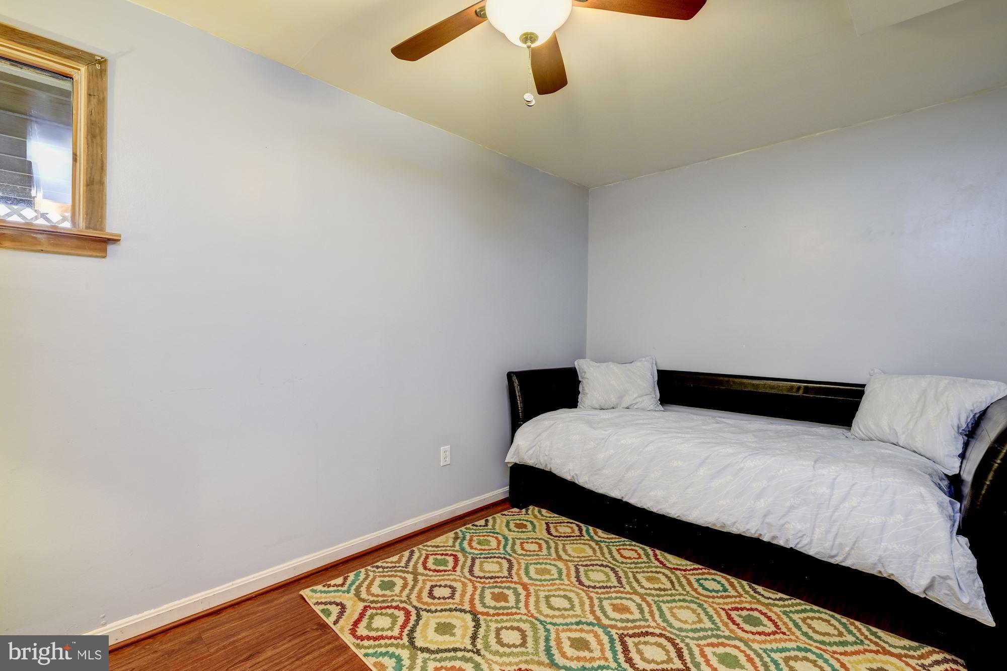 1422 Roxanna Road Northwest Washington, DC 20012 - Photo 27 of 40 LL den or study
