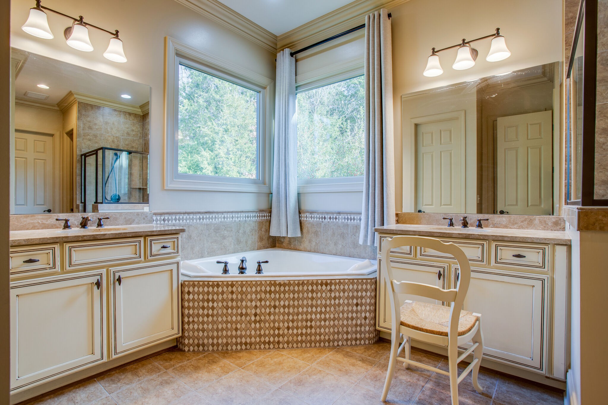 1626 Grassmere Road Franklin, TN 37064 - Photo 16 of 41 Gallery Image 16