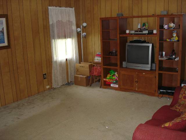 203 Rotterdam Road Easley, SC 29640 - Photo 3 of 9