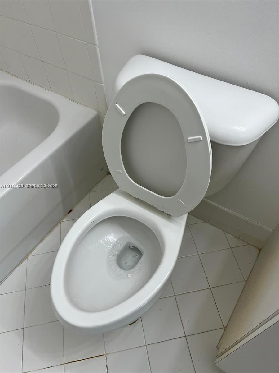 2911 Southeast 13th Road, Unit 20440 Homestead, FL 33035 - Photo 19 of 24