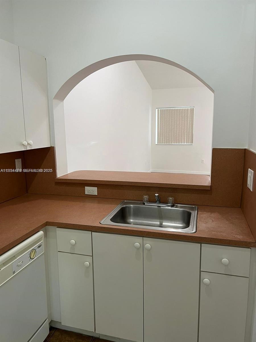 2911 Southeast 13th Road, Unit 20440 Homestead, FL 33035 - Photo 4 of 24