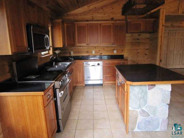 11268 Twin Lakes Road Solon Springs, WI 54873 - Photo 4 of 13 Gallery Image 4