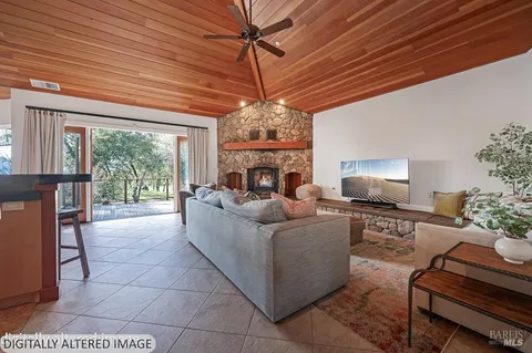 $2,595,000 | 801 Samantha Court, Healdsburg, CA 95448