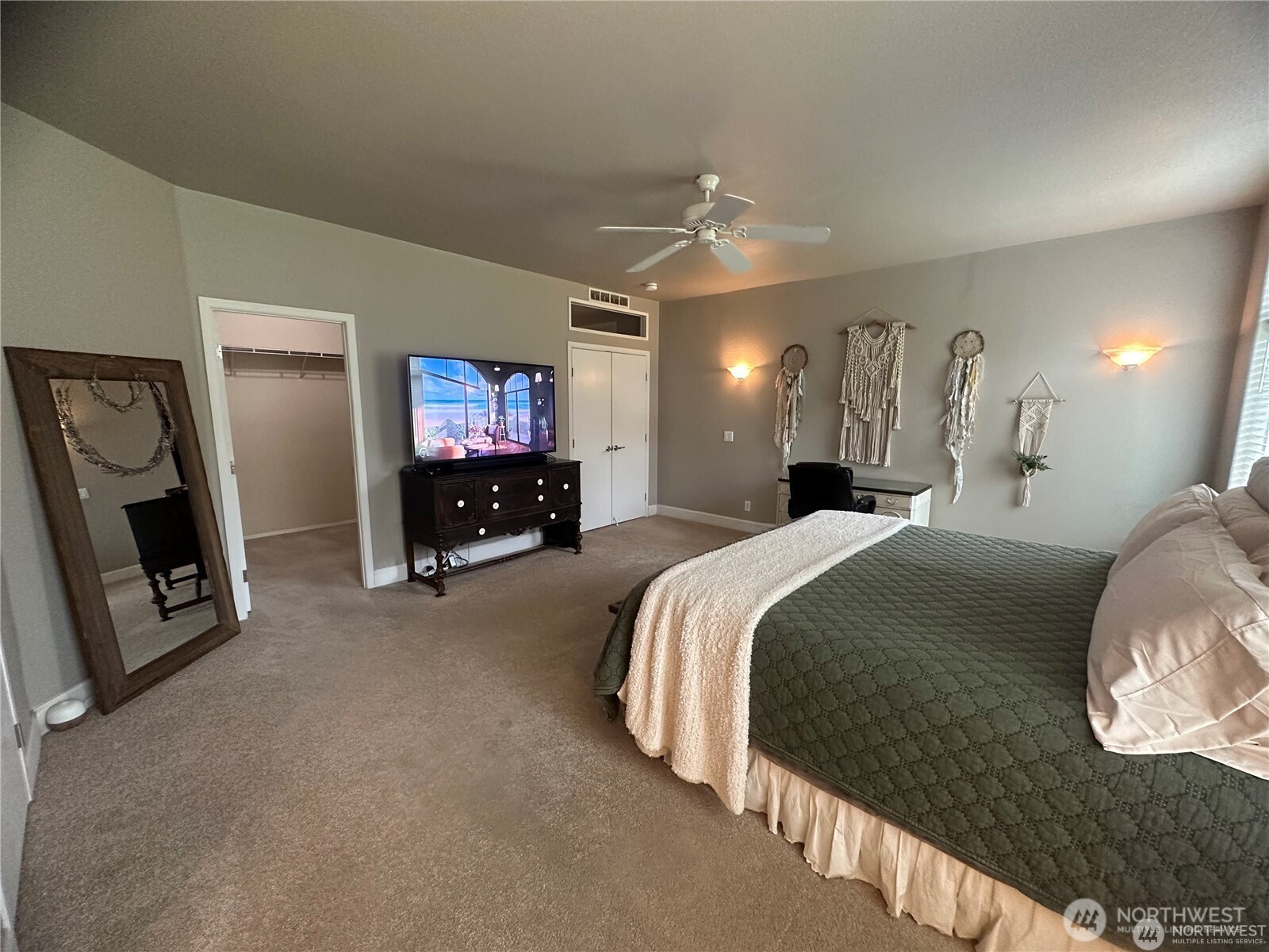 168 Jackson Road Orcas Island, WA 98245 - Photo 29 of 40 a bed room with a bed and a television