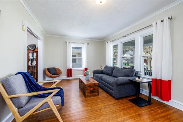 $280,000 | 117 Tarrytown Road, Brighton, NY 14618